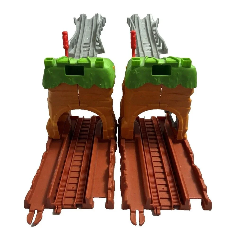 Thomas & Friends Trackmaster Walking Bridge Lot of 2 Replacement Pieces Tracks